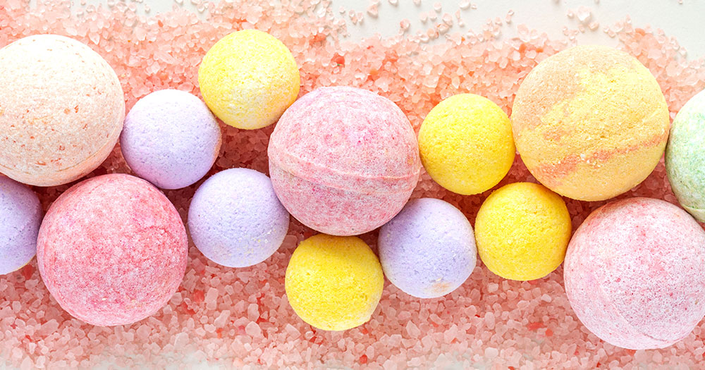 Large Bath Bombs w/charms